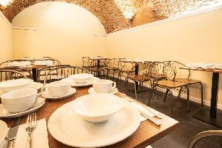 Madrid Center| Complimentary Breakfast | A013 - image 7