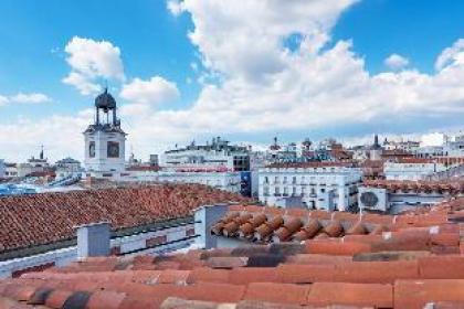 Sloping Ceilings Apartment | Puerta del Sol | A065 - image 18