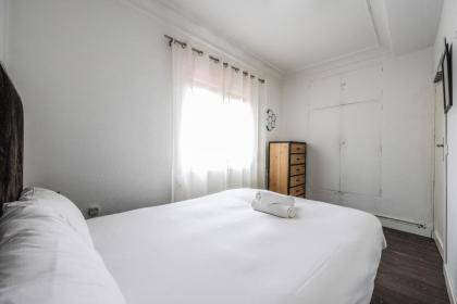 apartamento en plaza de ventas - image 10