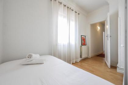 apartamento en plaza de ventas - image 12