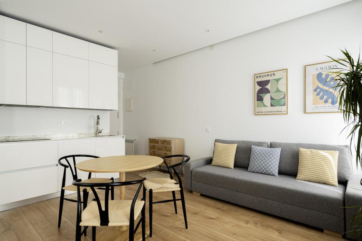 apartamento reformado en metro IBIZA - image 3