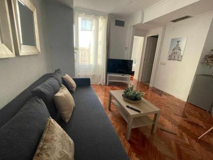 Apartamento con terraza y vistas AlcaláRetiro - image 5