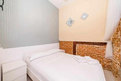 Lovely Apt in La Latina Plaza Mayor - image 7