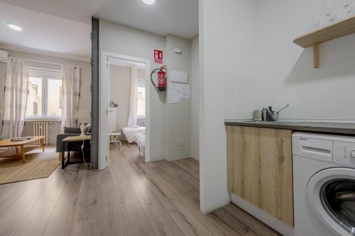 Ideal Apartamento en La Latina-Centro de Madrid - image 6