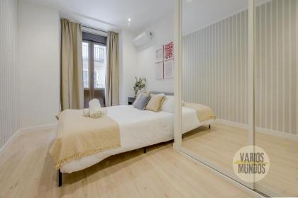 Elegante Apt de 7pax en el corazon de Chueca - image 17