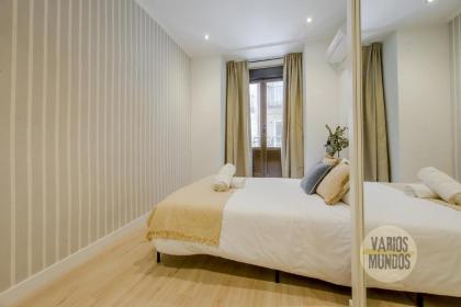 Elegante Apt de 7pax en el corazon de Chueca - image 18