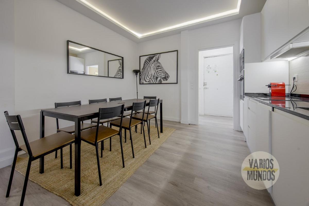 Piso de diseno de 4 habitaciones-Centro de Madrid - image 5