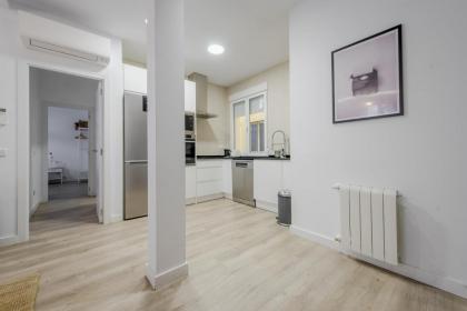 Elegante apartamento en el Centro de Madrid-Rastro - image 11