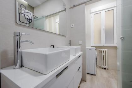 Elegante apartamento en el Centro de Madrid-Rastro - image 19