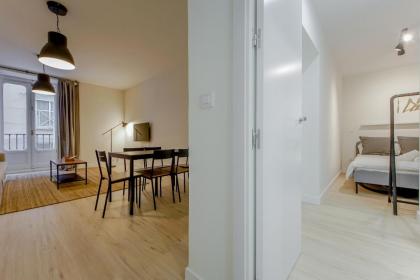 Modern Apt para 6pax en la Plaza de Tirso-Centro - image 6