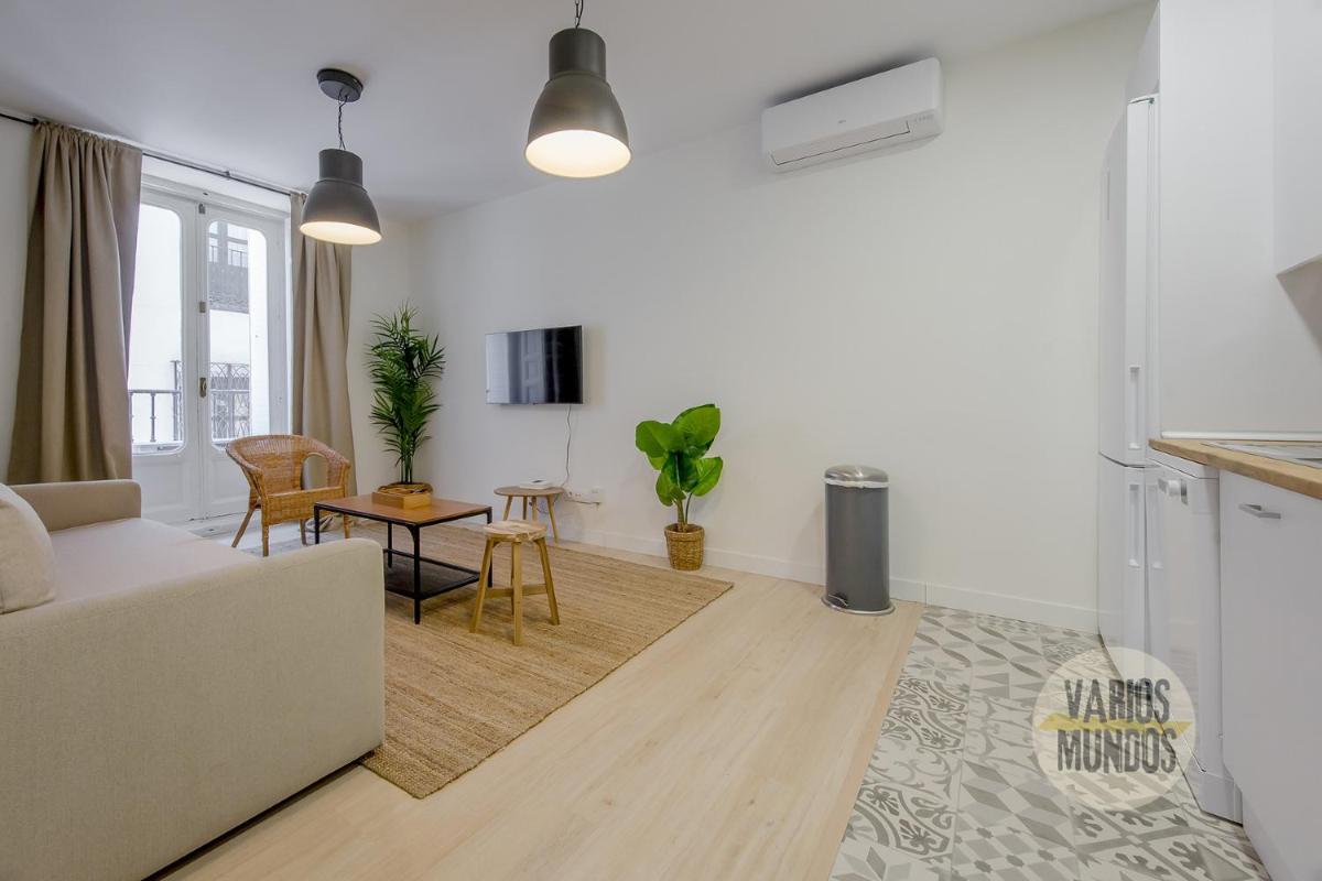 Spacious New Aparment para 8pax en la Plaza de Tirso - image 7