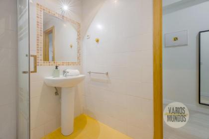 Amazing Apt 1hab para 4pax en la Plaza de Chueca - image 14