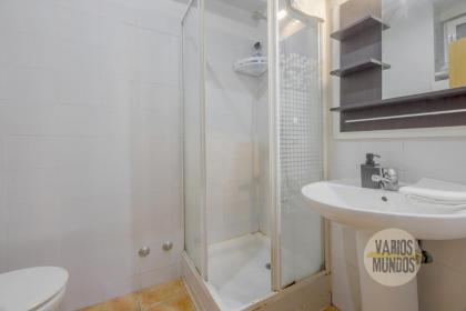 Cozy Apt 1hab para 4 pax en la Plaza de Chueca - image 16