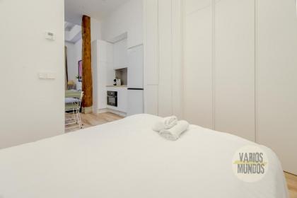 Cool And New Apt 3px entre Gran Via y Palacio Real - image 15